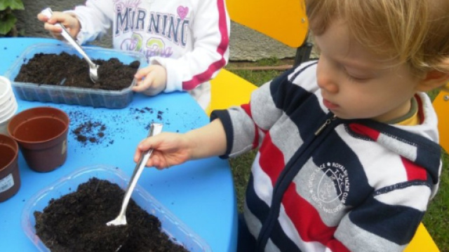 Attivit&agrave; Montessori in estate per i bambini - ilnidodisofia.it