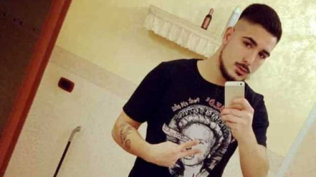 Pulisce il lucernario di un ascensore, cade dal quarto piano e ... - leggo.it