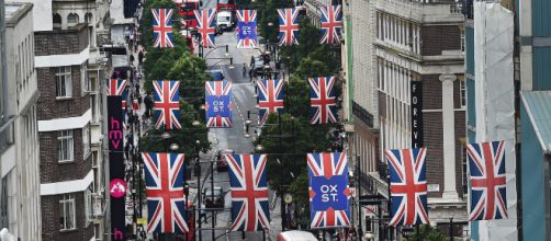 Brexit: Londra fa marcia indietro. Basta liste pubbliche dei ... - panorama.it