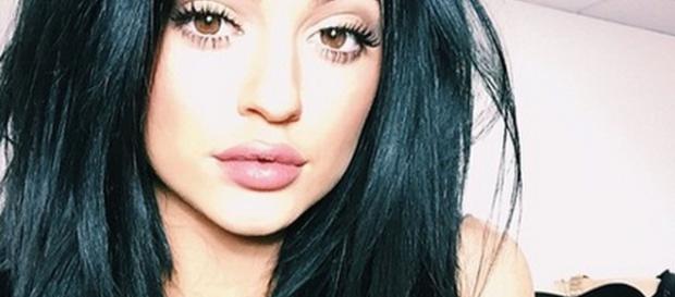 Kylie Jenner se convierte en la multimillonaria más joven según la revista Forbes Kylie Jenner se convierte en la multimillonaria más joven según la revista Forbes