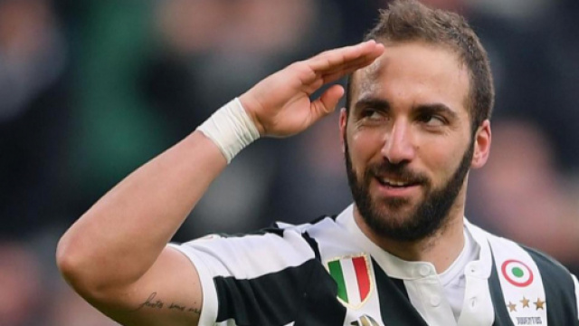 Gonzalo Higuain veut bien partir à Chelsea, mais sous deux conditions.