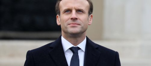 Macron impulsa la reforma en pro del cambio