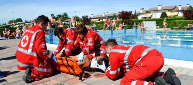 Calabria, bimba rischia di annegare in una piscina. (foto di repertorio) Calabria, bimba rischia di annegare in una piscina. (foto di repertorio)