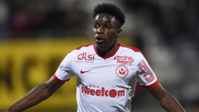 Faitout Maoussa, qui a tout juste 20 ans, intéresse fortement l'AS Saint-Etienne durant ce mercato estival.