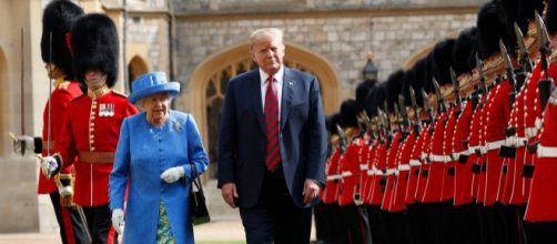 Trump y su esposa visitaron a la familia real de Inglaterra y solo los recibió la reina