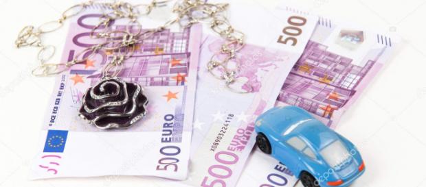 Bonus 500 euro carta docente, rischio abolizione Bonus 500 euro carta docente, rischio abolizione