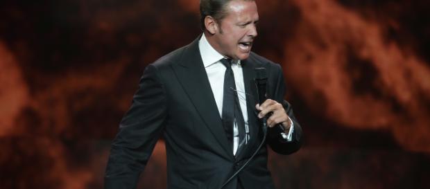 En su concierto en Marbella, Luis Miguel no interpretó ninguna canción española En su concierto en Marbella, Luis Miguel no interpretó ninguna canción española