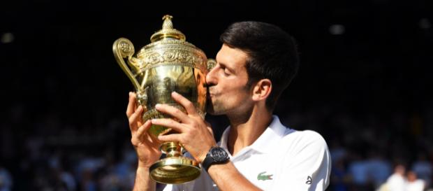 Djokovic sale victorioso contra Anderson para ganar su cuarto título en Wimbledon Djokovic sale victorioso contra Anderson para ganar su cuarto título en Wimbledon