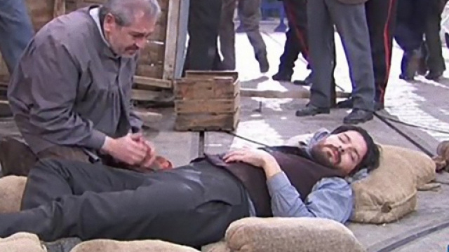 Una Vita, puntate spagnole: la tragica morte di Martin