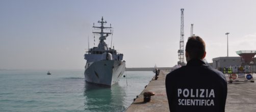 Migranti: tutti sbarcati dalle due navi a Pozzallo, ‘Per la prima volta in Europa’
