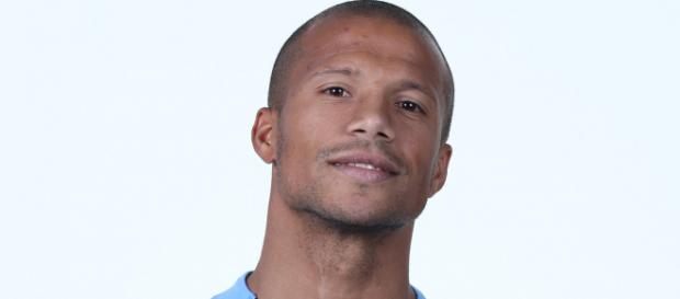 Carlos Sánchez não seguirá no Monterrey Carlos Sánchez não seguirá no Monterrey
