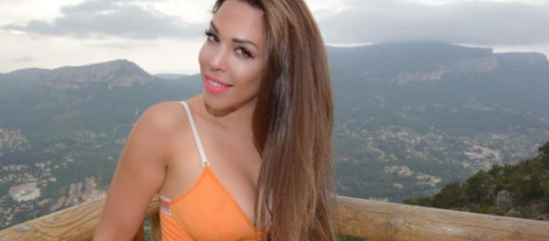 Kim Glow pousse un coup de gueule sur les réseaux sociaux ! Kim Glow pousse un coup de gueule sur les réseaux sociaux !
