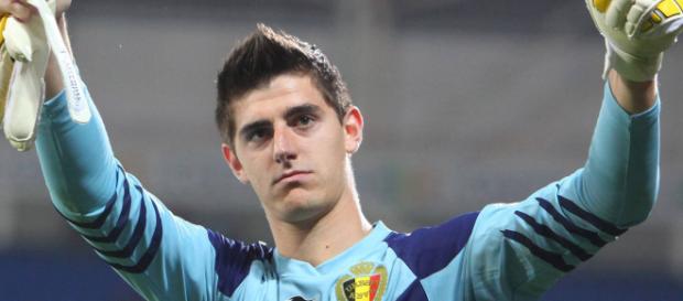 Thibaut Courtois podría llegar al Real Madrid de forma inminente (Rumores) Thibaut Courtois podría llegar al Real Madrid de forma inminente (Rumores)