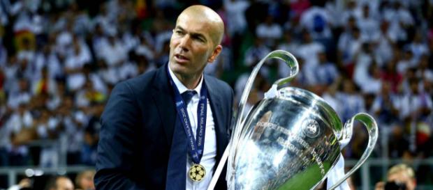 Zinédine Zidane, une carrière hors norme - Image 28 sur 32 ... - 20minutes.fr Zinédine Zidane, une carrière hors norme - Image 28 sur 32 ... - 20minutes.fr