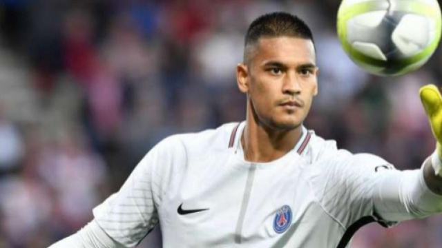 Alphonse Areola est la priorité de l'AS Rome en cas de départ d'Alisson Becker cet été.
