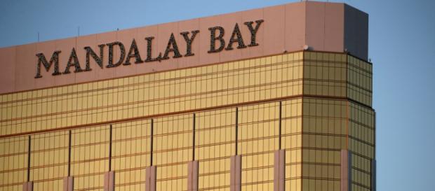 Algunas víctimas creen que el hotel Mandalay Bay es responsable de la mantanza Algunas víctimas creen que el hotel Mandalay Bay es responsable de la mantanza