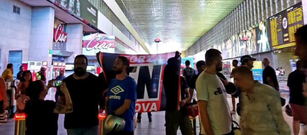 I militanti di Forza Nuova alla stazione Termini I militanti di Forza Nuova alla stazione Termini
