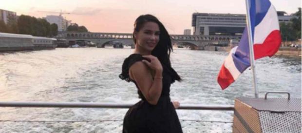 Milla Jasmine, trop célèbre pour descendre dans les rues de Paris Milla Jasmine, trop célèbre pour descendre dans les rues de Paris