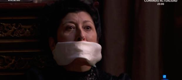 Anticipazioni, Una Vita: Cayetana sequestra la Dicenta, Mauro scopre che Teresa è incinta Anticipazioni, Una Vita: Cayetana sequestra la Dicenta, Mauro scopre che Teresa è incinta