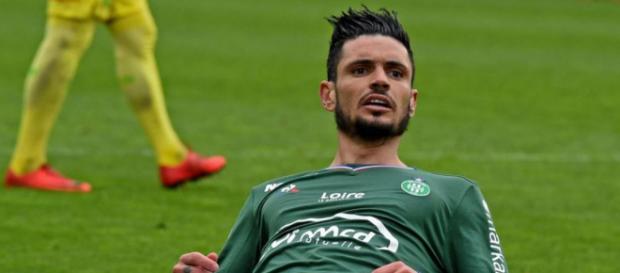 Rémy Cabella a annoncé vouloir rester à l'OM, en attendant que sa situation s'éclaircisse quelque peu Rémy Cabella a annoncé vouloir rester à l'OM, en attendant que sa situation s'éclaircisse quelque peu