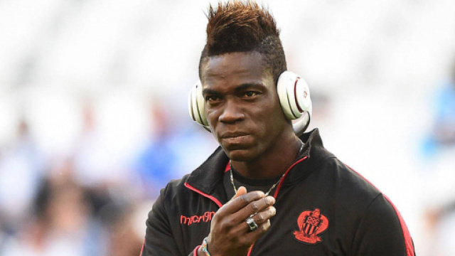 L'OM et l'OGC Nice ne sont pas encore sur le point d'officialiser la signature de Mario Balotelli dans le camp Olympien.