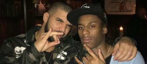 A 21-year-old upcoming rap artist, Smoke Dawg, was shot dead on a Toronto Street. [Image @SaugaMyth/Twitter\