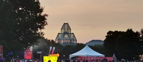 Canada Day 2018 in Ottawa; an hour before the fireworks. - [Image via Charity Morren | Own Work]