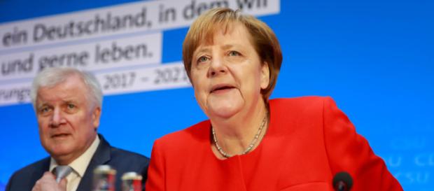 Portrait de Horst Seehofer, le ministre allemand de l'Intérieur Portrait de Horst Seehofer, le ministre allemand de l'Intérieur