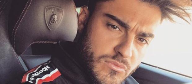 Thibault Garcia (Les Marseillais) seul et triste sans Jessica Thivenin partie sur un nouveau tournage Thibault Garcia (Les Marseillais) seul et triste sans Jessica Thivenin partie sur un nouveau tournage
