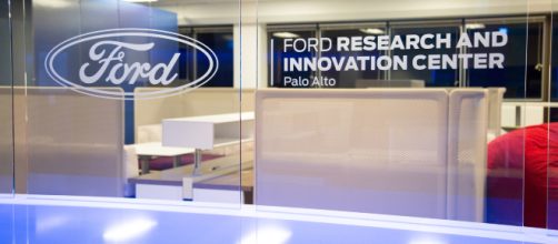 Ford invertirá 4 mil millones en vehículos autónomos