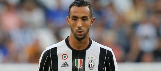 Mehdi Benatia s'éloigne d'un possible transfert à l'OM. En cause, l'arrivée de Cristiano Ronaldo à la Juventus. Mehdi Benatia s'éloigne d'un possible transfert à l'OM. En cause, l'arrivée de Cristiano Ronaldo à la Juventus.