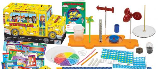 Esther Novis invents educational science kits inspired by 'The Magic School Bus' TV show. / Image via Esther Novis, used with permission.