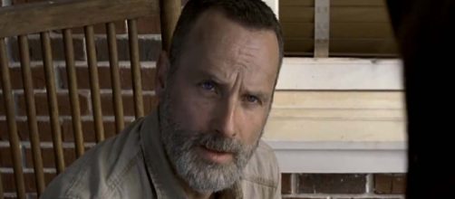 Andrew Lincoln who plays Rick Grimes is officially leaving the show in season 9. [Image TV Guide/YouTube]
