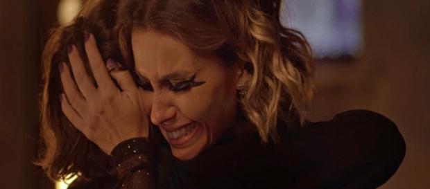 Luzia se reconciliará com Manuela. (Foto: Divulgação TV Globo). Luzia se reconciliará com Manuela. (Foto: Divulgação TV Globo).