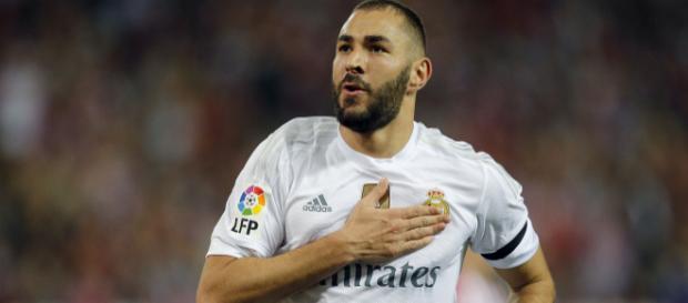 Mercato : Benzema aurait accepté de rejoindre le Milan AC Mercato : Benzema aurait accepté de rejoindre le Milan AC