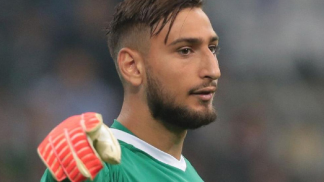 Gianluigi Donnarumma devrait rester un joueur du Milan AC la saison prochaine, malgré l'envie du PSG de la recruter.