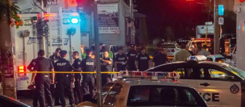 CANADÁ / 3 fallecidos y 12 heridos tras un tiroteo en Toronto