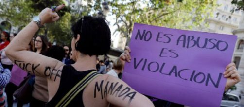 La Audiencia de Navarra condena por abusos a un hombre que violó a una mujer