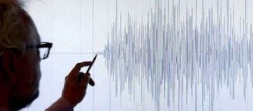 Terremoto, nuova scossa di M. 3.4: notte di paura. Giovedì 3 ... - meteoweb.eu