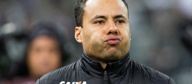 Jair Ventura deixa Santos após anúncio oficial de desligamento contratual Jair Ventura deixa Santos após anúncio oficial de desligamento contratual