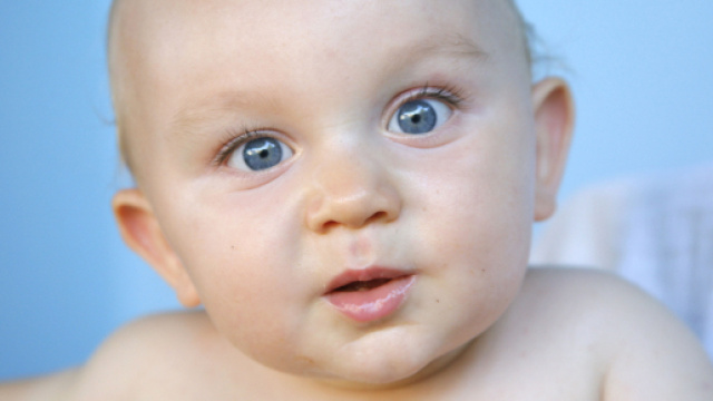 Fotografia simbolica di un neonato