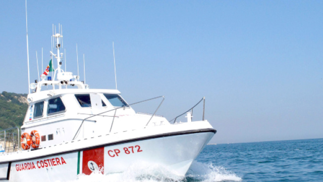 Tenta di salvare nipotina in mare, muore 74enne - Metropolisweb - metropolisweb.it