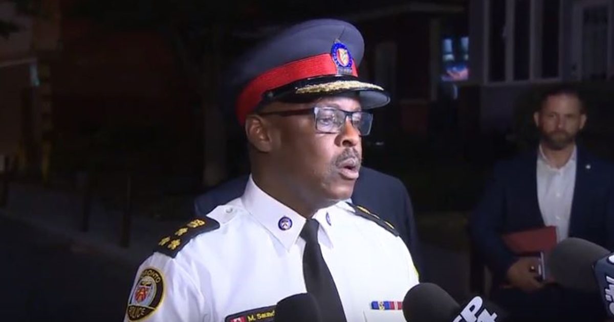 Toronto: Gunman Shot Dead After Shooting 14 People - Gun Violence On ...