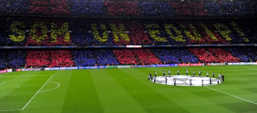 Il Camp Nou di Barcellona, formato Champions (Panorama)