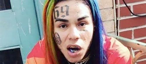 Nella foto il rapper 6ix9ine - peoplespostmedia.com