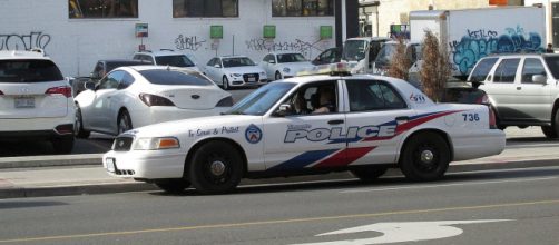 Toronto Police Services vehicle (Image courtesy – PvOberstein, Wikimedia Commons)