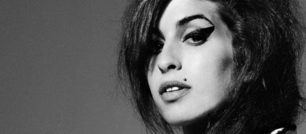 Amy Winehouse pudo rehabilitarse, pero su padre dijo que no le hacía falta Amy Winehouse pudo rehabilitarse, pero su padre dijo que no le hacía falta
