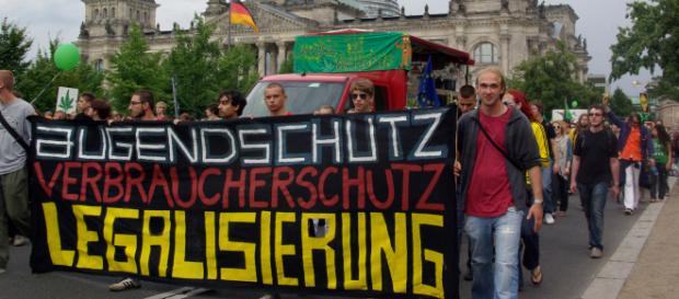 Hanfparade: Das 22. Motto wird "Aufklärung statt Verbote" Hanfparade: Das 22. Motto wird "Aufklärung statt Verbote"