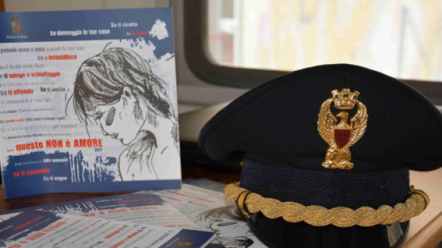 La campagna della Polizia di Stato per le donne vittime di violenza