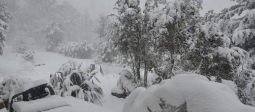 Intensa nevada deja una familia atrapada en Argentina